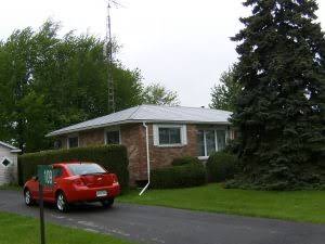 Armstrong.686.111LairdAve.Cottam.EDCO .Shake .CharcoalGray1.jpg