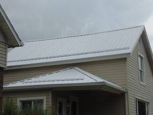 Valenzo.1252.16MapleSt.Kingsville.Wiseline.WhiteWhite2.jpg